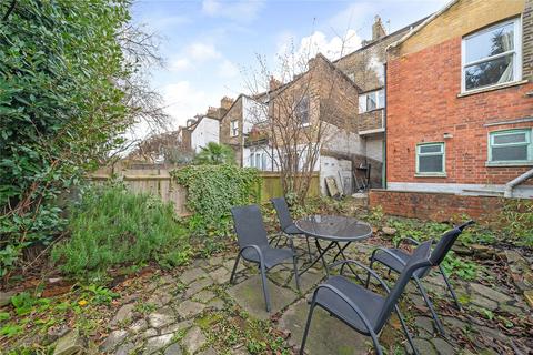 1 bedroom flat for sale, Ferndale Road, Clapham, London, SW4