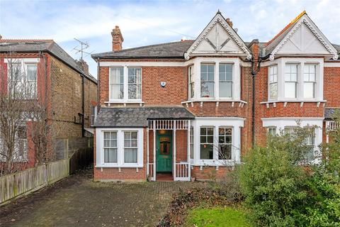Rodenhurst Road, London, SW4