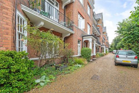 3 bedroom flat for sale, Cavendish Gardens, Trouville Road, London, SW4