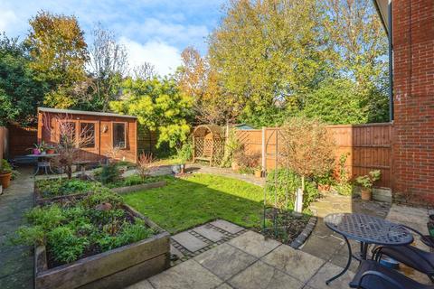 4 bedroom detached house for sale, Waterside Gardens, Waterlooville, Hampshire, PO7