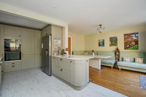 4 bedroom detached house for sale, Waterside Gardens, Waterlooville, Hampshire, PO7