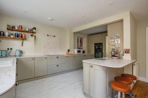 4 bedroom detached house for sale, Waterside Gardens, Waterlooville, Hampshire, PO7