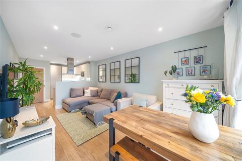 2 bedroom flat for sale, Stockwell Park Walk, London, SW9