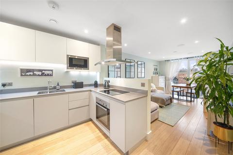 2 bedroom flat for sale, Stockwell Park Walk, London, SW9