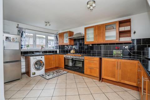 3 bedroom house for sale, Thrush Walk, Waterlooville, Hampshire, PO8