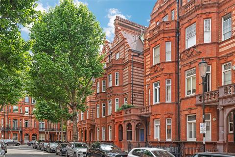 undefined, Sloane Gardens, Chelsea, London, SW1W