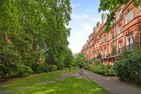 undefined, Sloane Gardens, Chelsea, London, SW1W
