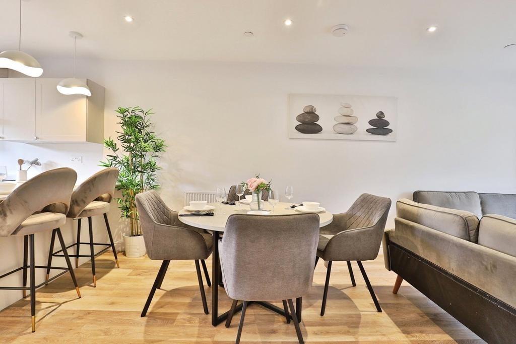 Lounge/Diner