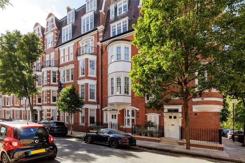 Sloane Court West, London, SW3