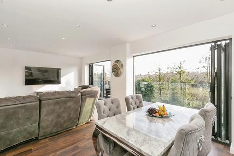 4 bedroom bungalow for sale, Evering Avenue, Poole, BH12