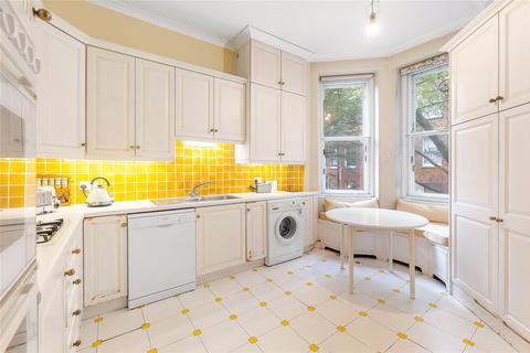 4 bedroom flat for sale, Sloane Court West, London, SW3