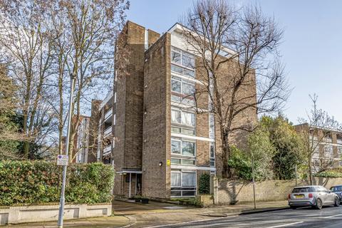 1 bedroom flat for sale, Upper Richmond Road, Putney, London, SW15