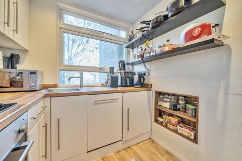 1 bedroom flat for sale, Upper Richmond Road, Putney, London, SW15