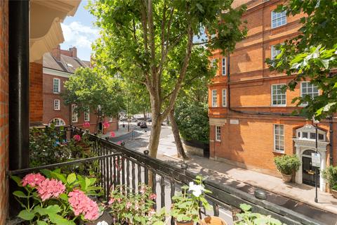 4 bedroom flat for sale, Cheyne Court, Flood Street, Chelsea, SW3