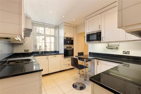 4 bedroom flat for sale, Cheyne Walk, London, SW3