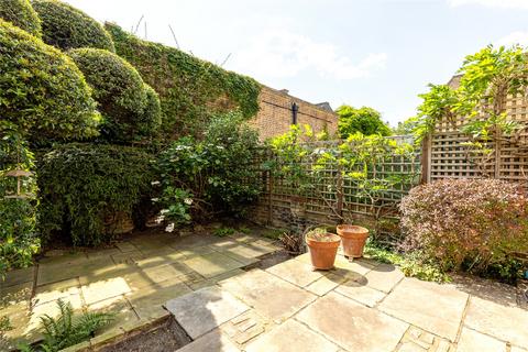 undefined, Dovehouse Street, Chelsea, London, SW3