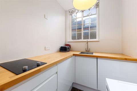 Studio for sale, Meriden Court, Chelsea Manor Street, Chelsea, SW3
