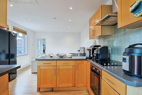 2 bedroom bungalow for sale, Lincoln Road, Poole, Dorset, BH12