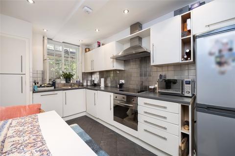 1 bedroom flat for sale, Swan Court, Chelsea Manor Street, Chelsea, SW3