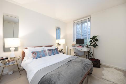 1 bedroom flat for sale, Swan Court, Chelsea Manor Street, Chelsea, SW3