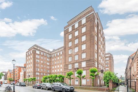 1 bedroom flat for sale, Swan Court, Chelsea Manor Street, Chelsea, SW3