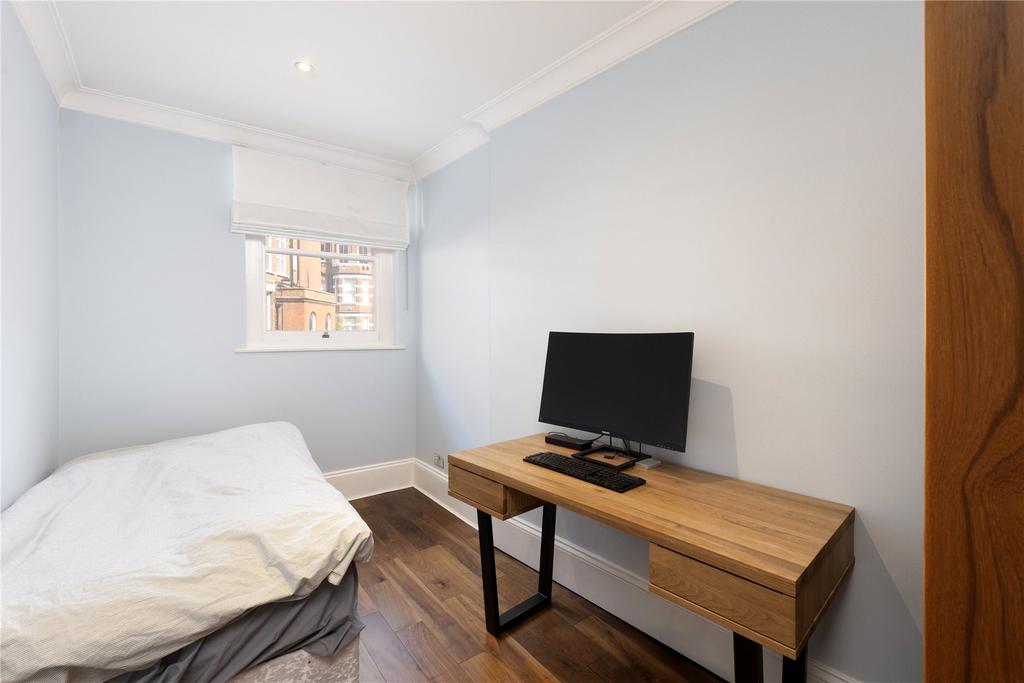 2nd Bedroom