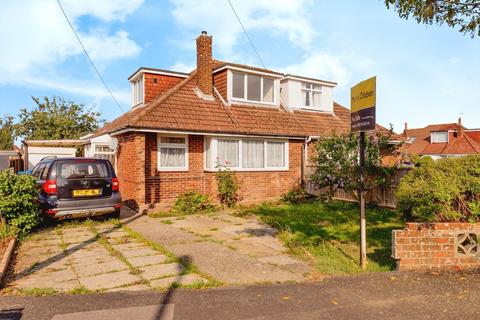 3 bedroom bungalow for sale, St. Vincent Crescent, Waterlooville, Hampshire, PO8
