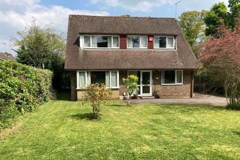 4 bedroom detached house for sale, Bulls Copse Lane, Catherington, Waterlooville, PO8