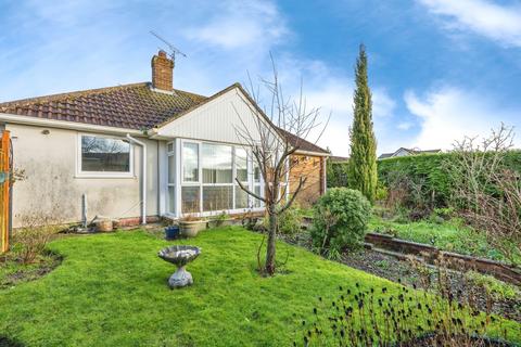 2 bedroom bungalow for sale, Cotwell Avenue, Waterlooville, Hampshire, PO8