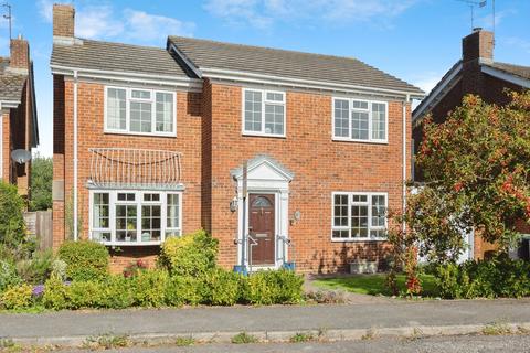 Latchmore Gardens, Waterlooville, Hampshire, PO8