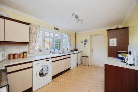 4 bedroom detached house for sale, Latchmore Gardens, Waterlooville, Hampshire, PO8