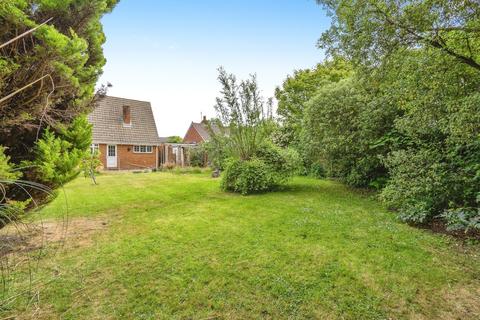 4 bedroom detached house for sale, Kings Road, Cowplain, Waterlooville, Hampshire, PO8