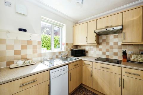 2 bedroom flat for sale, Padnell Road, Waterlooville, Hampshire, PO8
