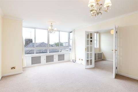Cheyne Walk, Chelsea, London, SW3