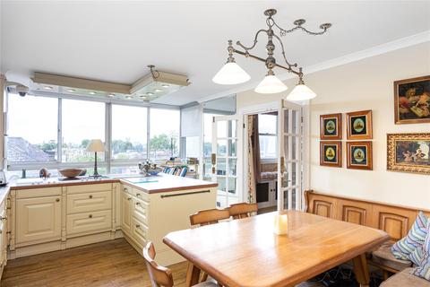4 bedroom flat for sale, Cheyne Walk, Chelsea, London, SW3