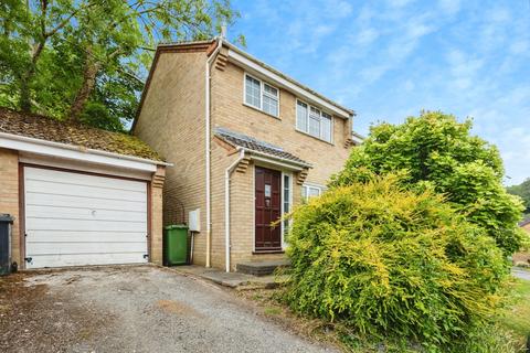 3 bedroom semi-detached house for sale, Well Copse Close, Waterlooville, Hampshire, PO8