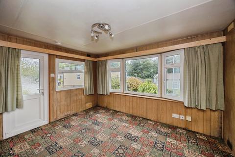 undefined, Cliffdale Gardens, Cosham, Portsmouth, Hampshire, PO6
