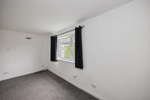 undefined, Crombie Close, Waterlooville, Hampshire, PO8