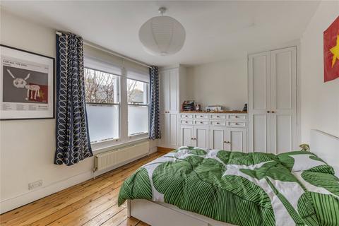 3 bedroom terraced house for sale, Abdale Road, London, W12