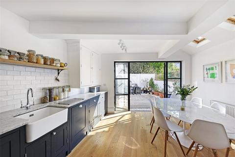 3 bedroom terraced house for sale, St. Elmo Road, London, W12