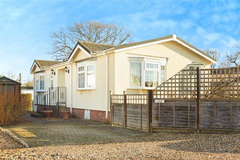 2 bedroom detached house for sale, Broadway Park, The Causeway, Petersfield, Hampshire, GU31