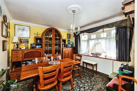 1 bedroom bungalow for sale, Greenfield Crescent, Waterlooville, Hampshire, PO8