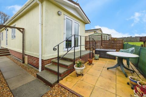 2 bedroom detached house for sale, Broadway Park, The Causeway, Petersfield, Hampshire, GU31