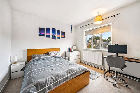 3 bedroom flat for sale, Westville Road, Shepherds Bush, W12