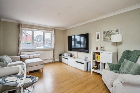 3 bedroom end of terrace house for sale, Forest End, Waterlooville, Hampshire, PO7