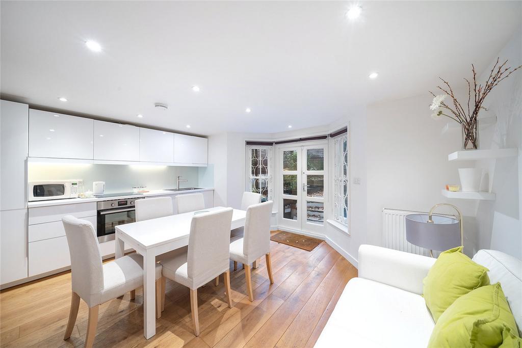 Reception/Kitchen