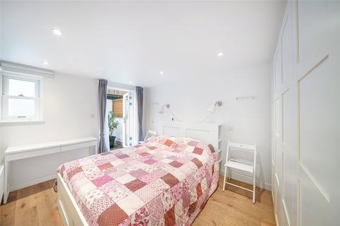undefined, Stowe Road, Shepherds Bush, London, W12