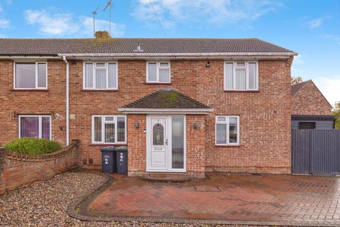 3 bedroom end of terrace house for sale, Adhurst Road, Havant, Hampshire, PO9