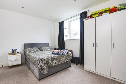2 bedroom flat for sale, Deptford Bridge, London, SE8