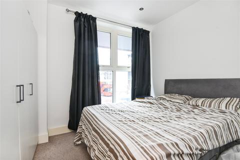 2 bedroom flat for sale, Deptford Bridge, London, SE8